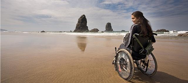 imagen de una chica en silla de ruedas