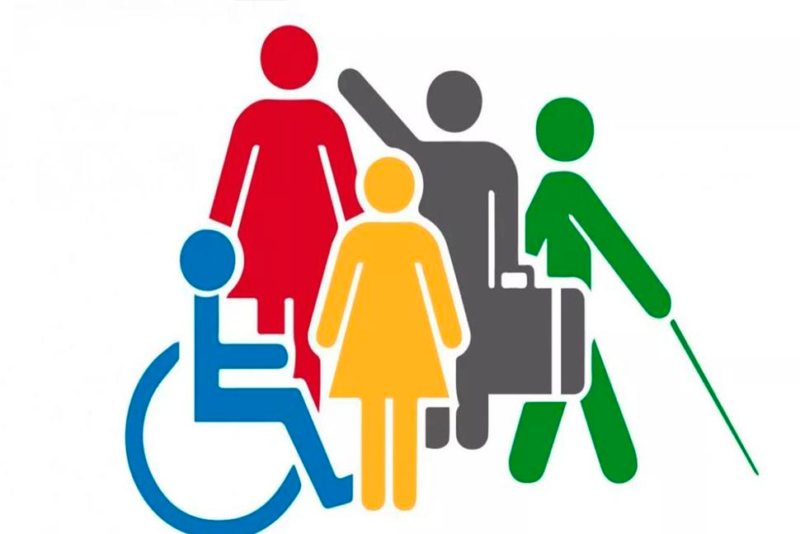 Personas con distintas discapacidades.