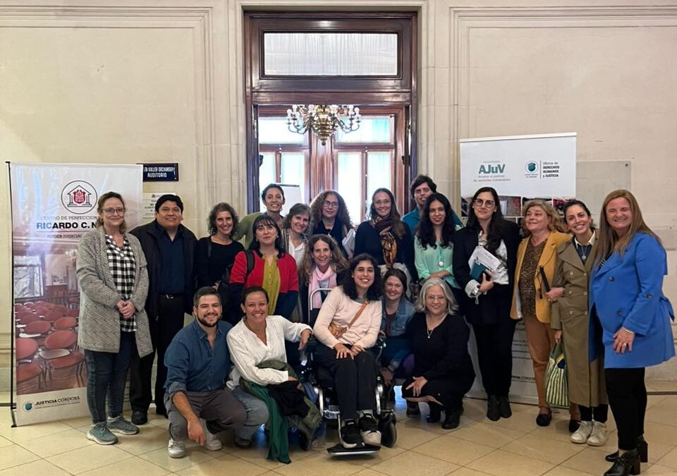FORTALECIENDO LA GOBERNANZA: AJuV ORGANIZÓ EVENTO Para formentar el empleo en el poder judicial