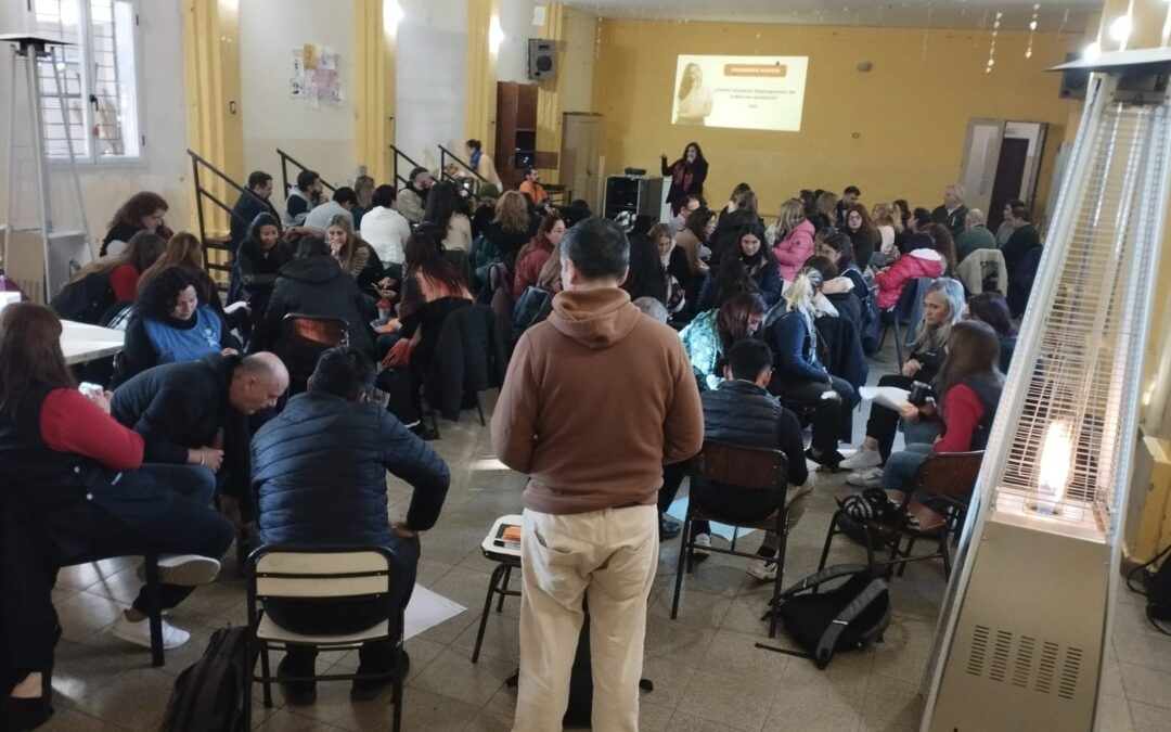 TALLER PARA DOCENTES EN INSTITUTO NTRA SRA DEL CARMEN