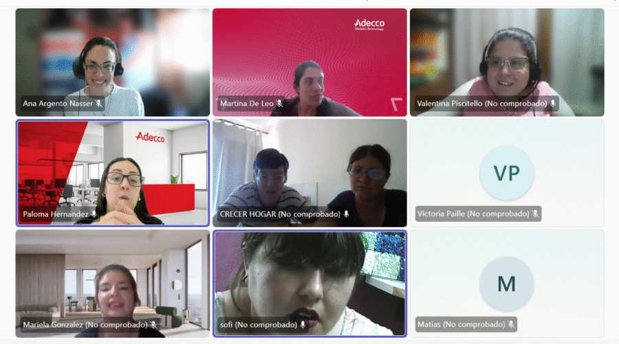 captura de pantalal de microsoft teman con algunas de las muejres conectadas