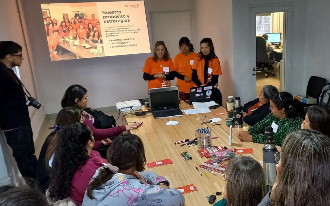 Mujeres con discapacidad y empleo: «El Periódico» destacó el proyecto de Por Igual Más