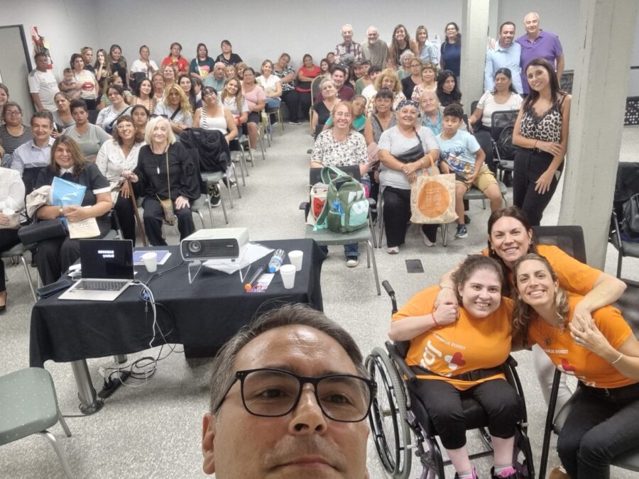 IMG-20260319-WA0033 Charla sobre inclusión laboral de mujeres con discapacidad en el Banco Credicoop.