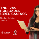 una joven con una pc