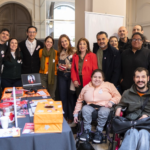 grupo grupal en el Stand de Por Igual Más junto a Myrian Prunotto vicegobernadora de Córdoba